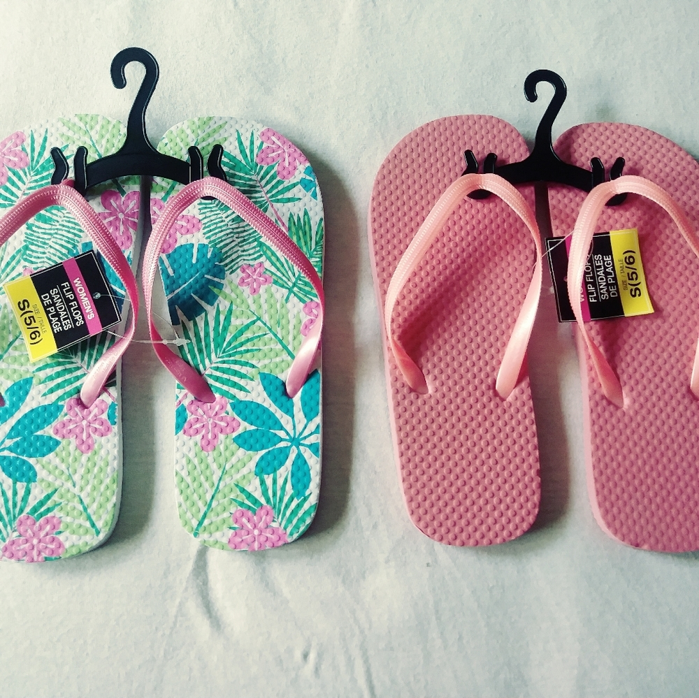 Two Set Of Women's Flip Flops Sandals.👡